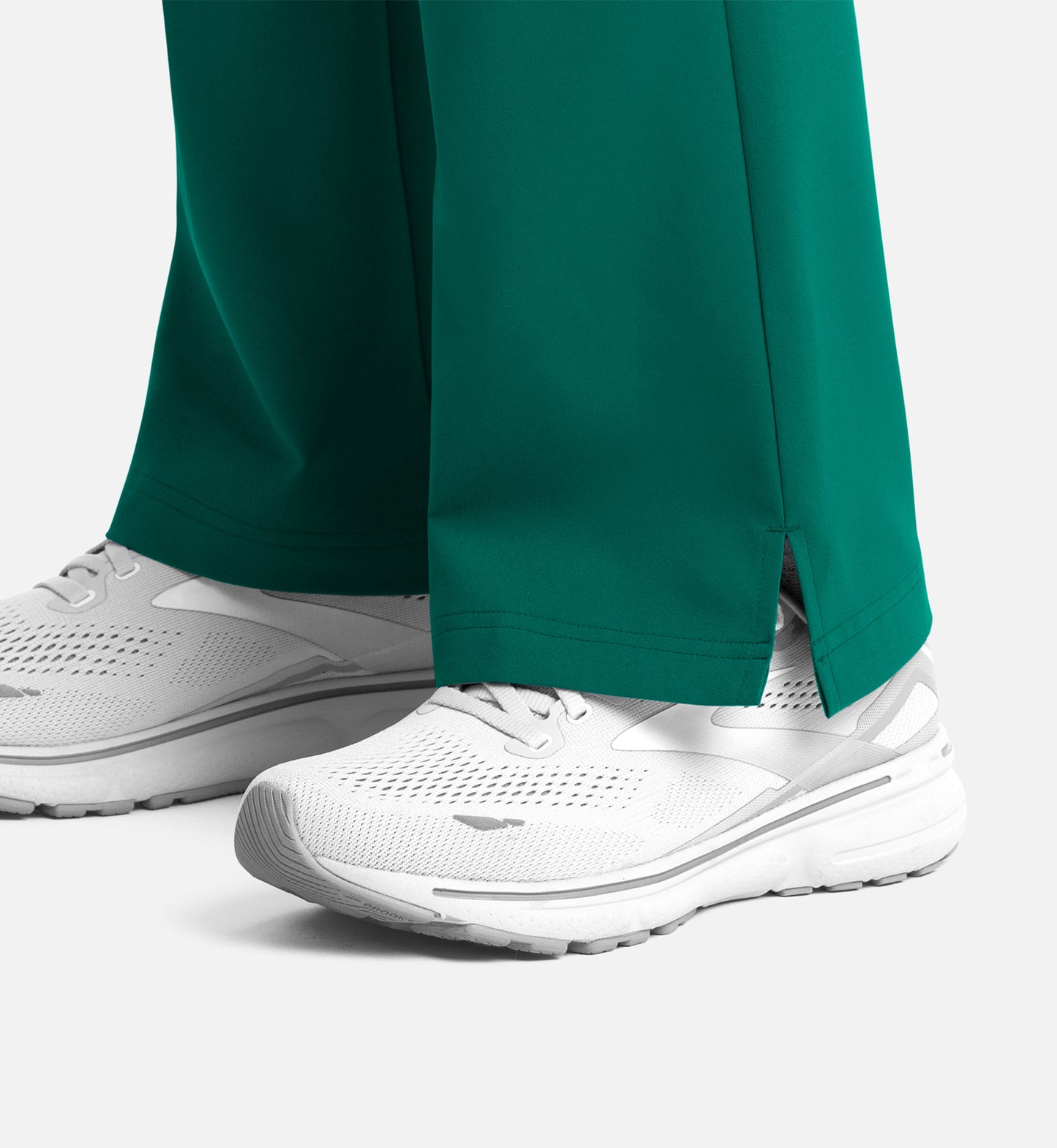 Momentum 5093 Women’s Full Elastic Band Flare Leg Pant Hunter