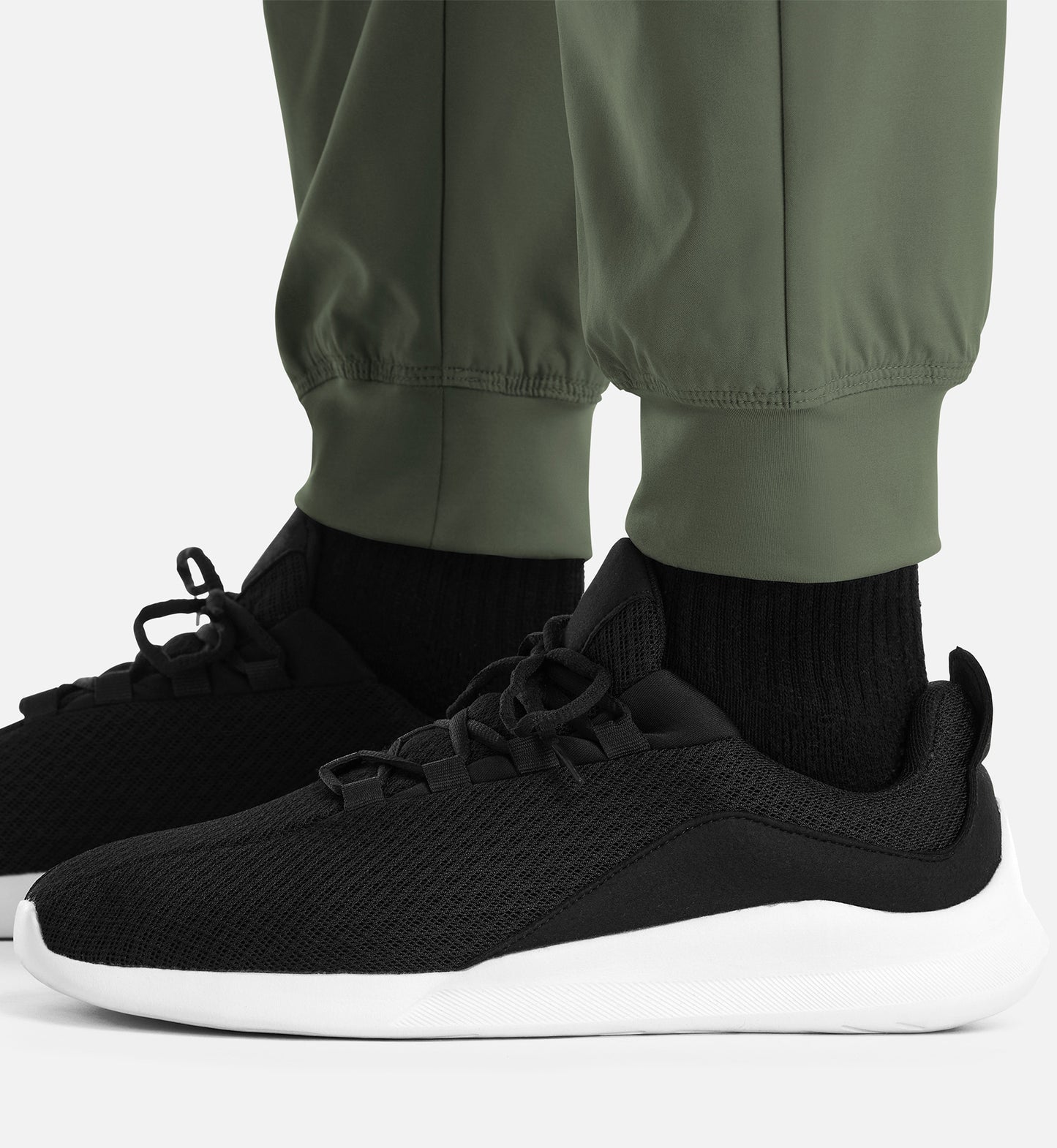 Momentum 5892 Men's Full Elastic Jogger Olive