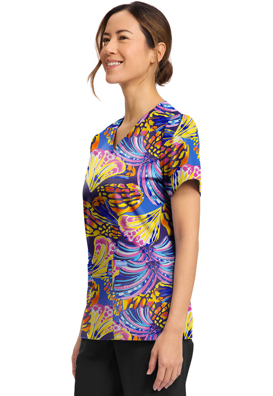 Cherokee Prints CK856 Women's Print V-Neck Top Winging It