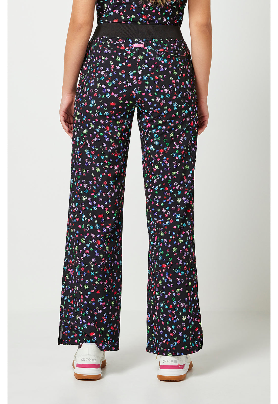 Amp Sparkling Jewels Women's Printed Scrub Set
