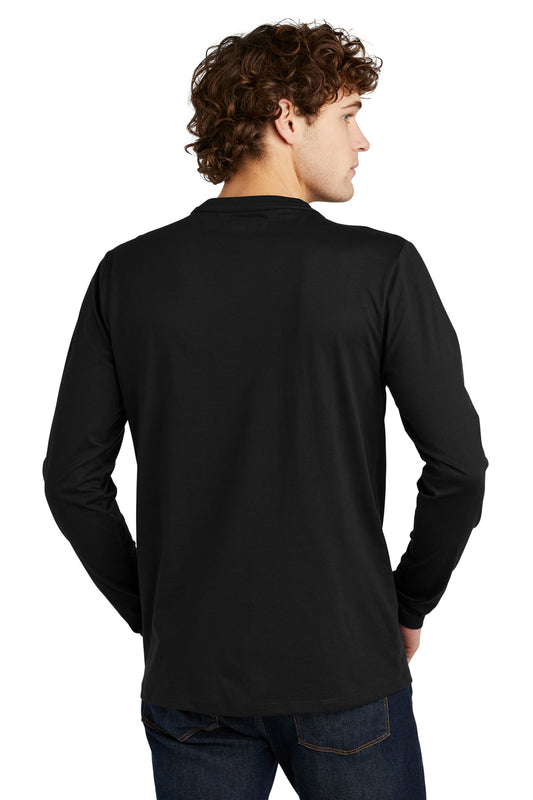 New Era Heritage Blend Long Sleeve Crew Tee. NEA102 Black