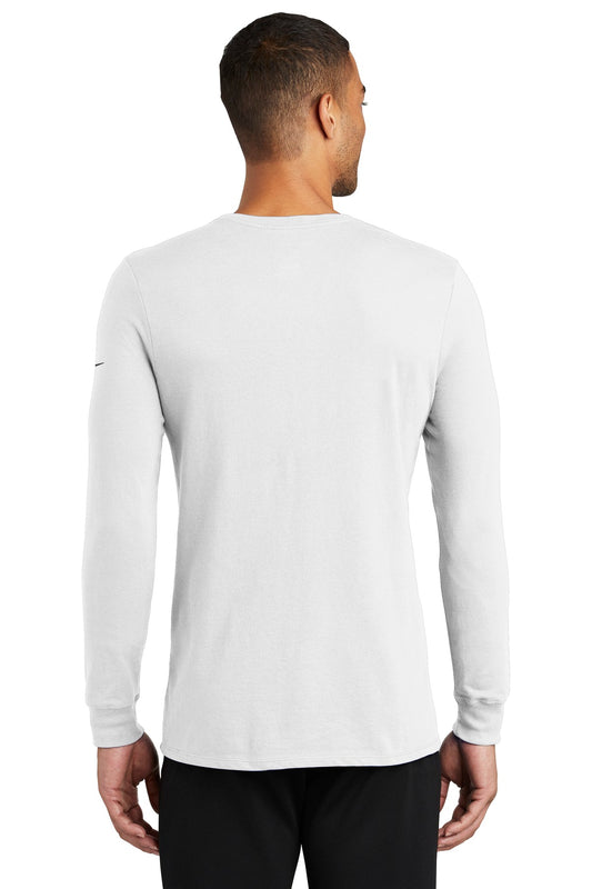 Nike Dri-FIT Cotton/Poly Long Sleeve Tee. NKBQ5230 White