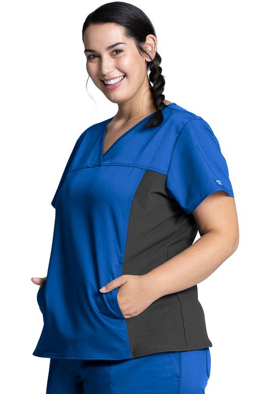 Revolution WW2875 V-Neck Knit Panel Top Royal Model Image Right Side | Cherokee Workwear