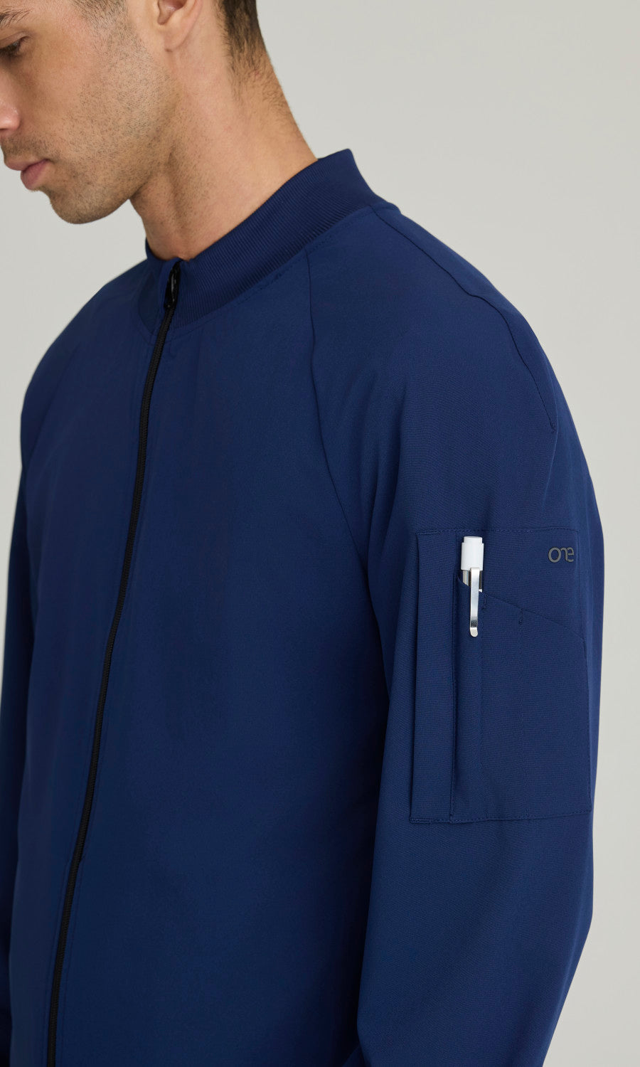 Barco One BOW883 Amplify Warmup Indigo