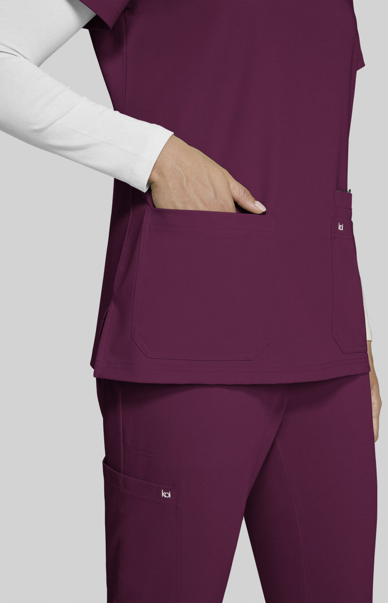 Next Gen 1019 Hustle and Heart Top Wine