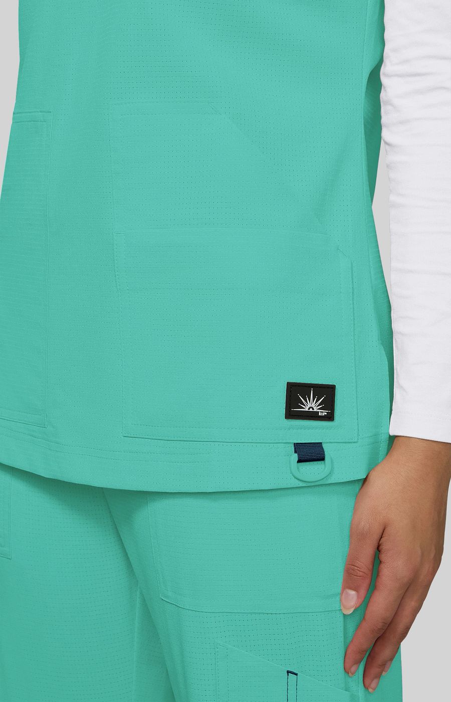 Solis x koi Sari Women's 4-Pocket Scrub Top Sea Green
