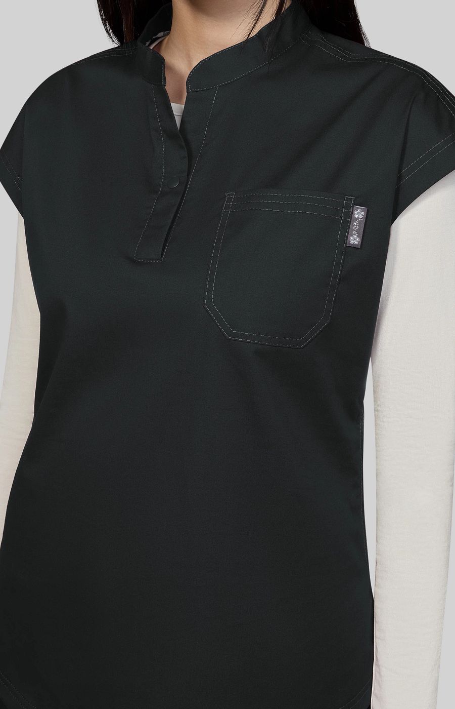 Classics Seraphine Women's 1-Pocket Scrub Top Black
