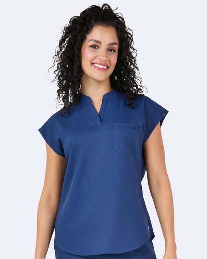 Zavate Dynamic Top Style 1189 in color Navy Image 1