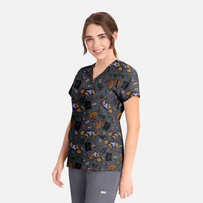 Prints 1797 Women's Curved V-Neck Print Top Healing Paws