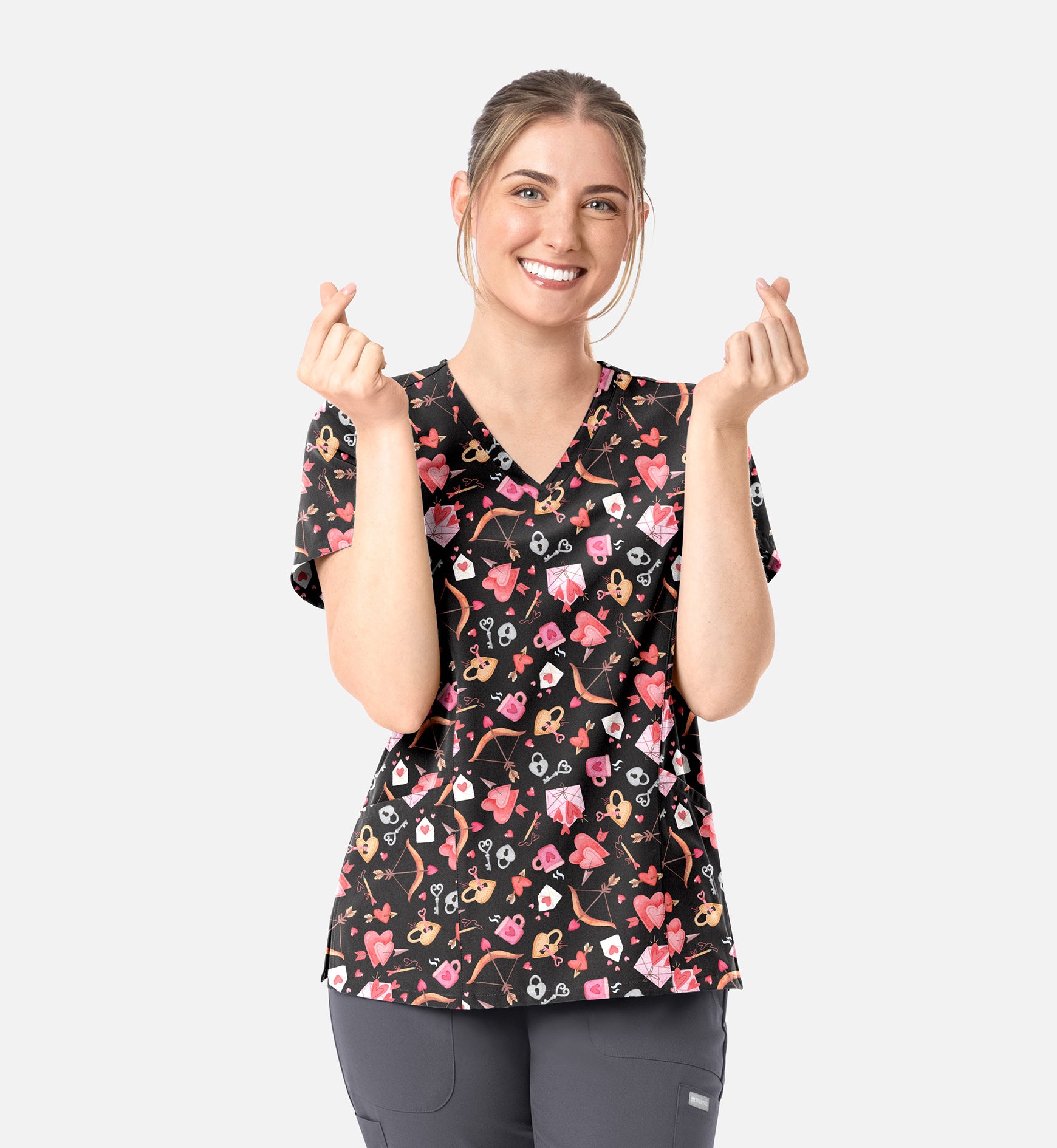 Maevn 1797 Women’s Curved V-Neck Print Top Love Notes