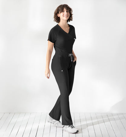 Embrace 2502 Luna Tuckable Y-Neck Top Black