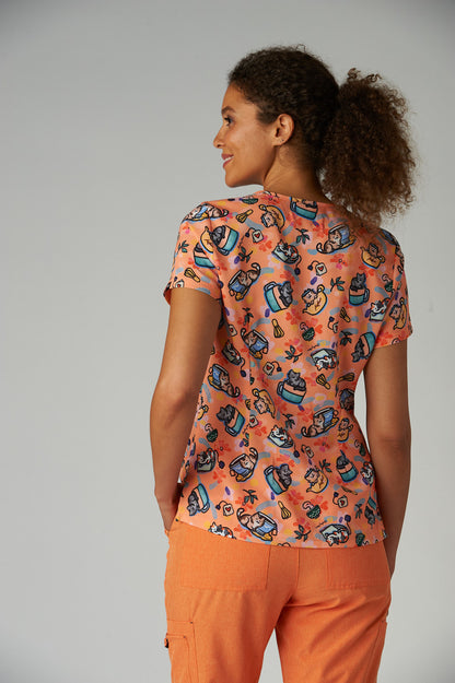 Koi Artist Series 384PRA Leslie Top Kittens and Tea