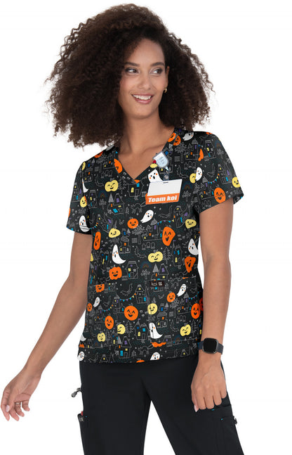 Basics 384PR Leslie Top Haunted Night