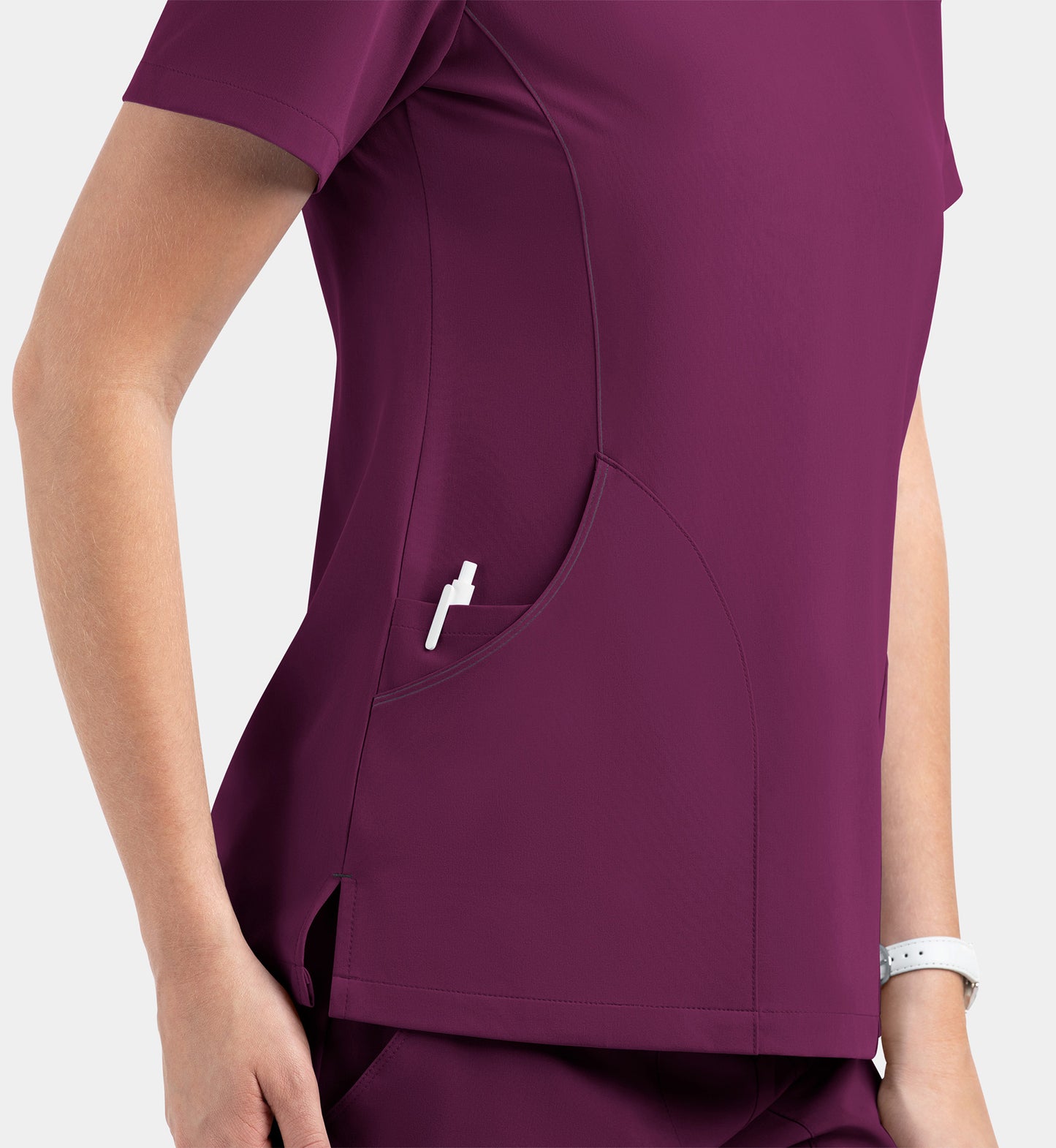 Matrix Impulse 4510 Women’s Contrast V-Neck Top Wine