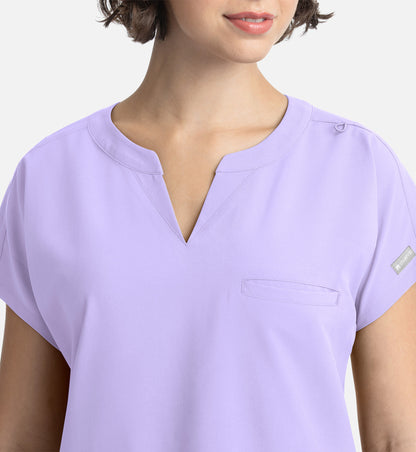 Momentum 5003 Women&#039;s Dolman 3 Pocket Top Lavender