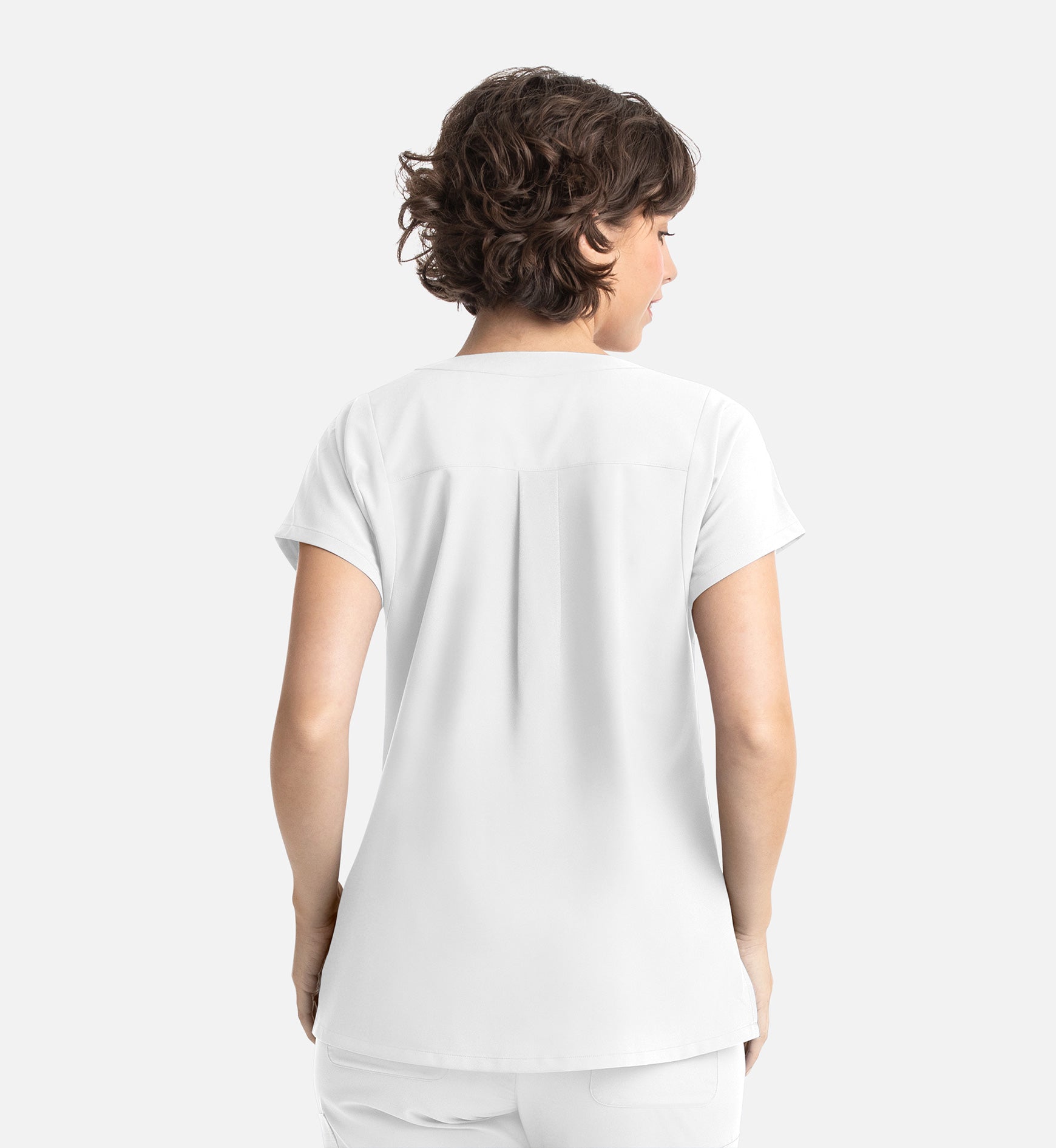 Momentum 5003 Women’s Tuckable Dolman Top White