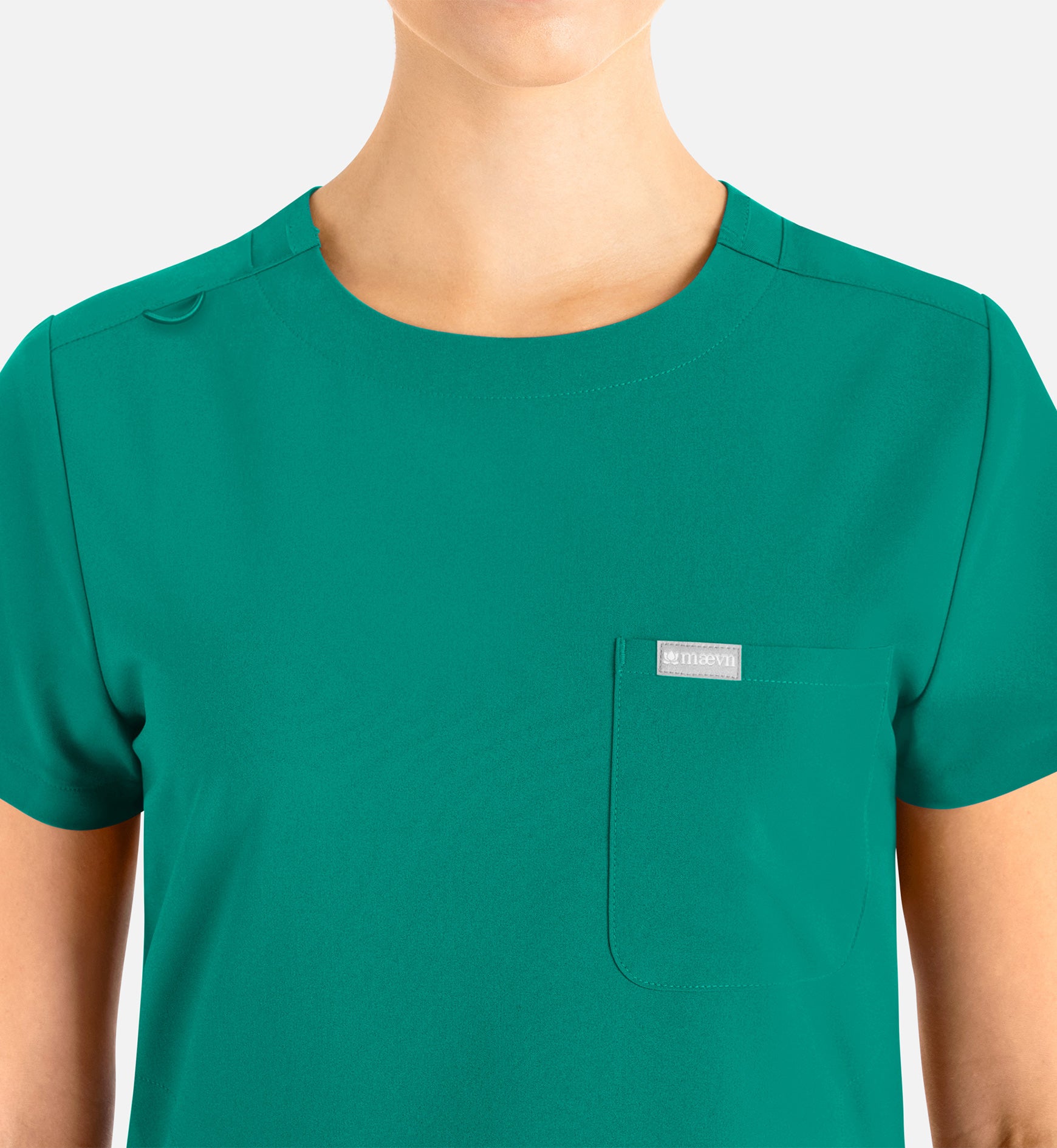 Momentum 5005 Women’s Tuckable Round Neck Top Hunter