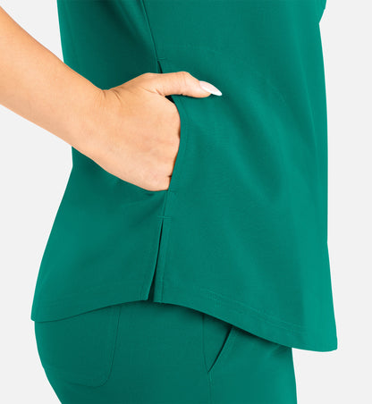 Momentum 5005 Women’s Tuckable Round Neck Top Hunter