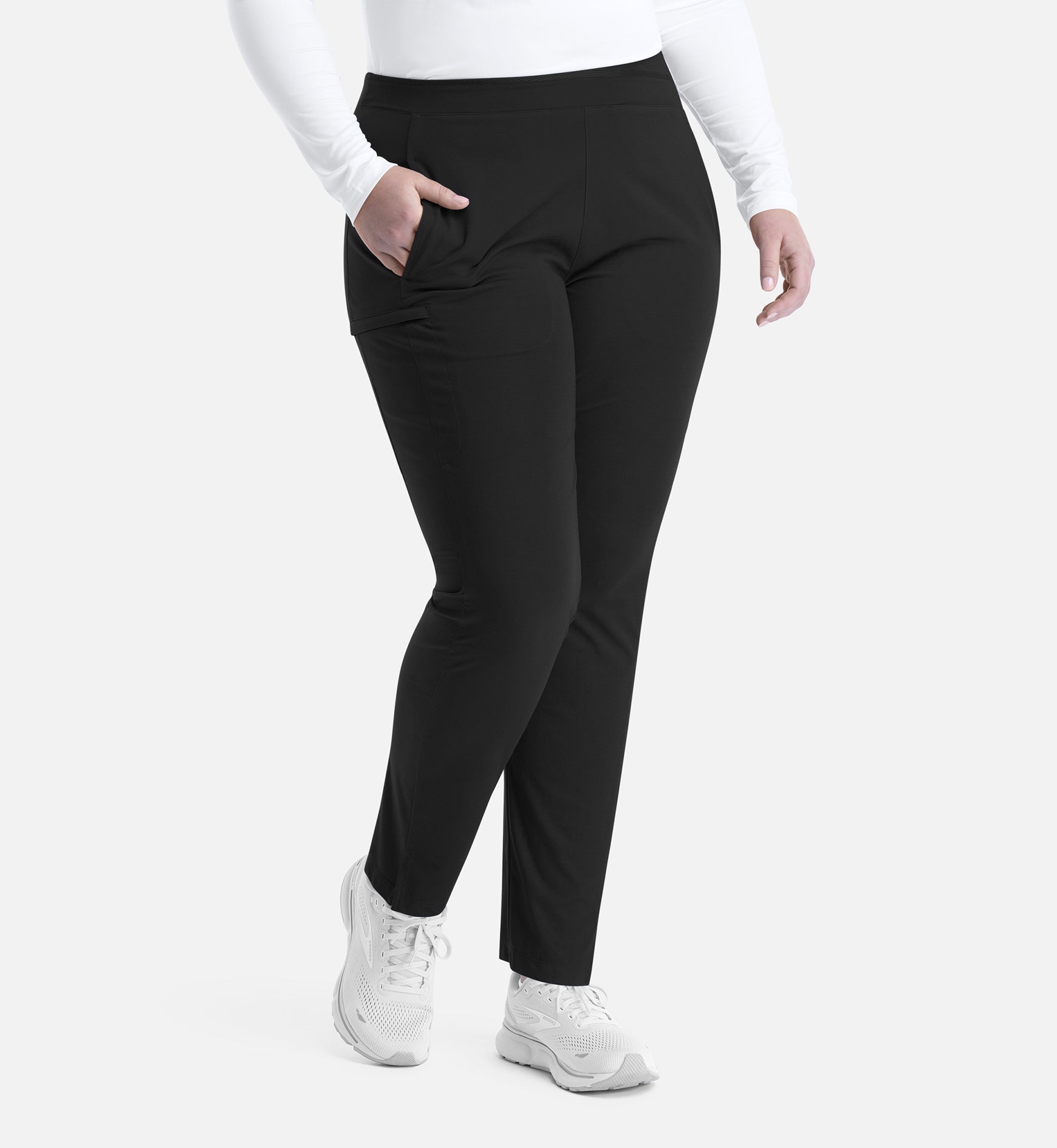 Focus 60301 Women’s Mid Rise Tapered Pant Black