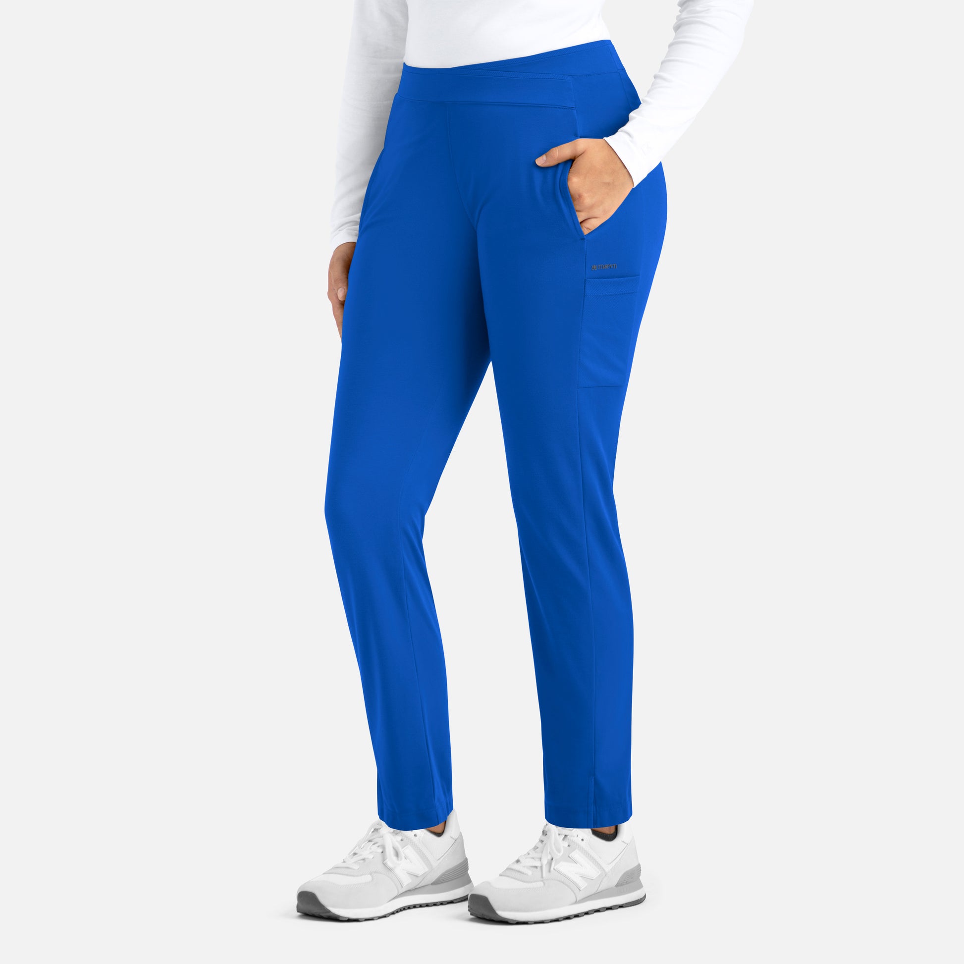 Focus 60301 Women’s Mid Rise Tapered Pant Royal Blue