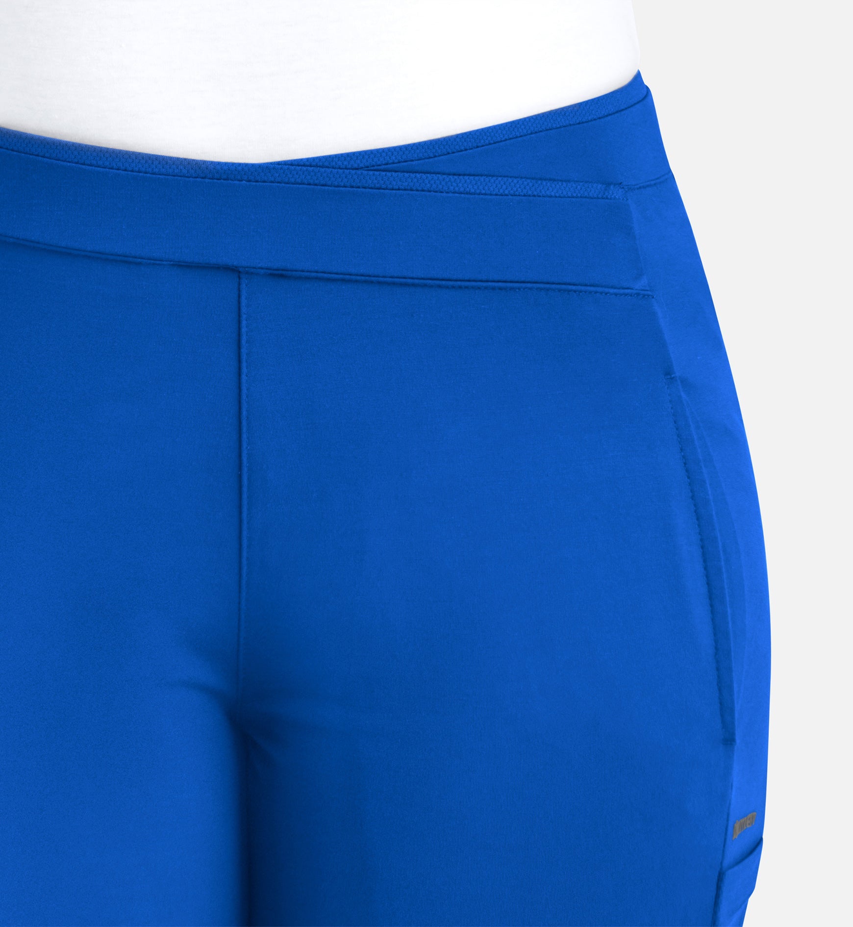Focus 60301 Women���s Mid Rise Tapered Pants Royal Blue