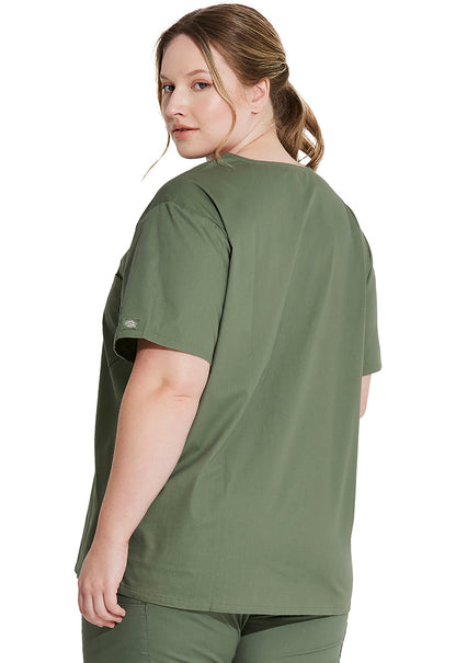 EDS Signature 83706 Unisex Tuckable V-Neck Top Olive Model Image Back | Dickies