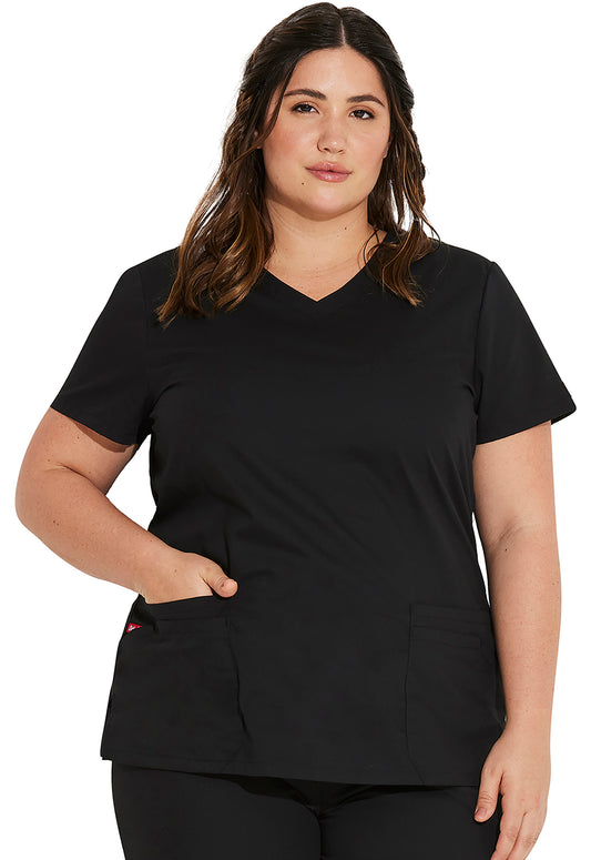 EDS Signature 85906 V-Neck Top Black Model Image Front | Dickies