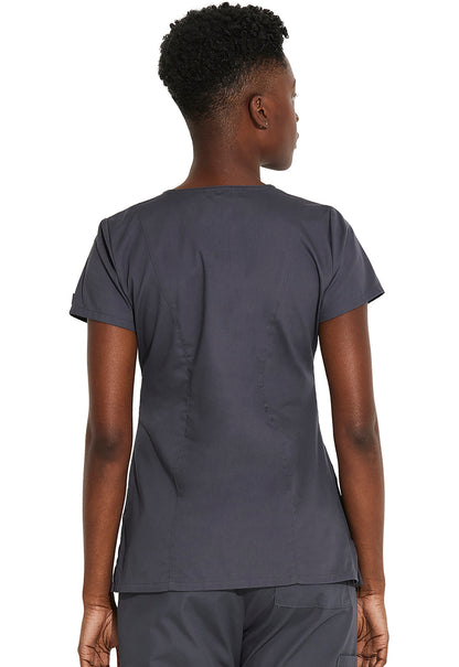 EDS Signature 85906 V-Neck Top Pewter Model Image Back | Dickies