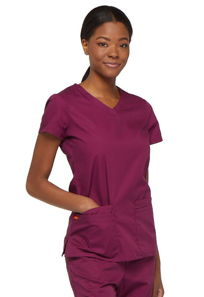 EDS Signature 85906 V-Neck Top Wine Model Image Left Side | Dickies