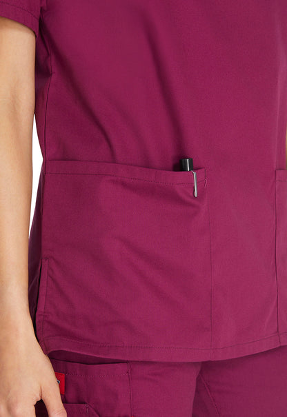 EDS Signature 86706 Women's V-Neck Scrub Top image 2