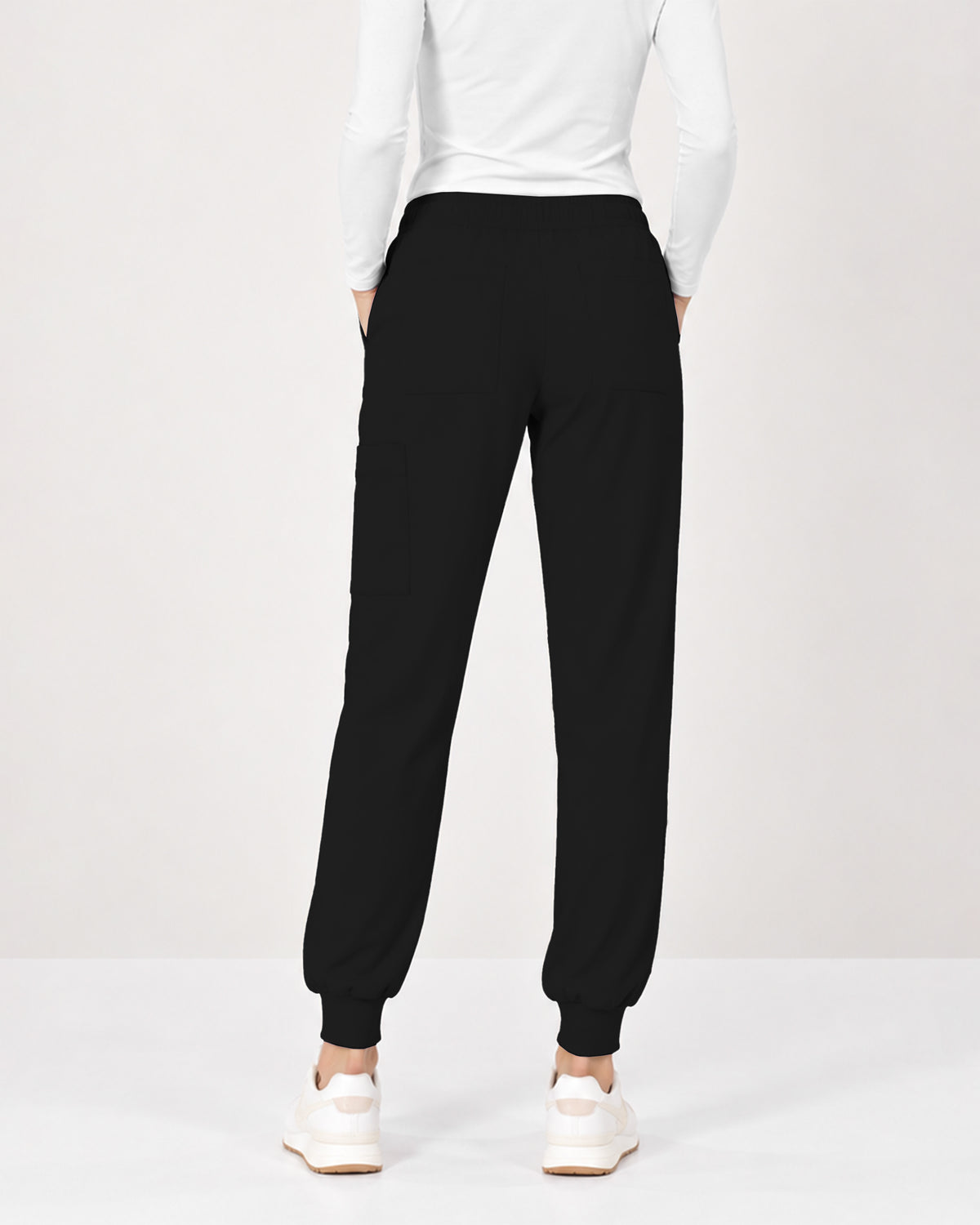 Foundry Women's 2015 Violet 3 Pocket Jogger Pant Black