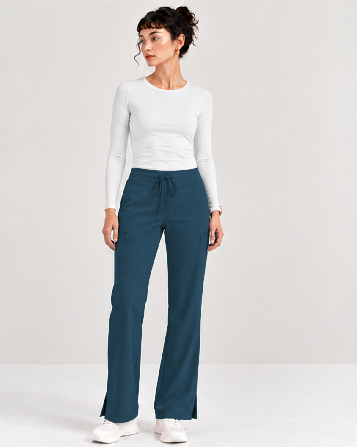 Foundry Women's 2005 Jasmine 5 Pocket Mini Flare Cargo Pant Caribbean