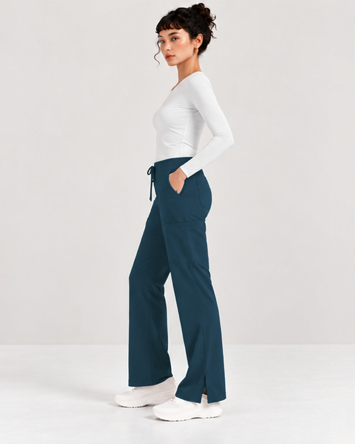 Foundry Women's 2005 Jasmine 5 Pocket Mini Flare Cargo Pant Caribbean