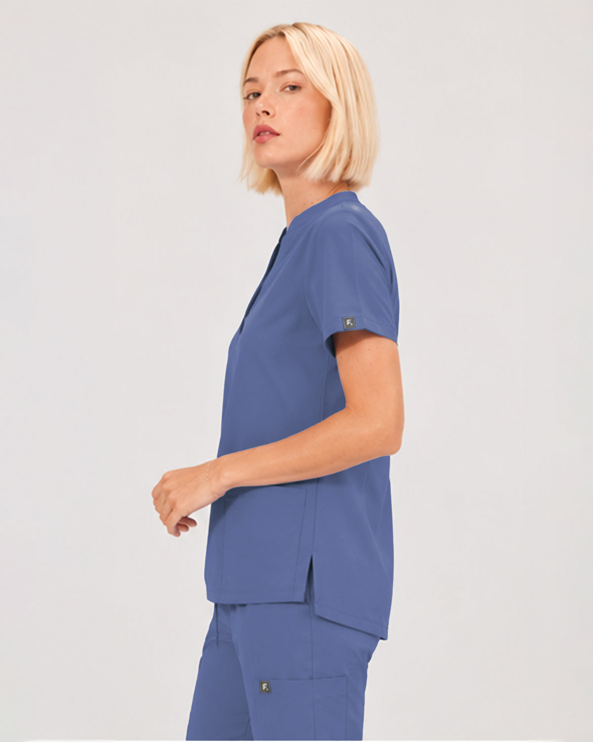 Foundry Women's 1055 Arden 2 Pocket Mandarin Top Ceil Blue