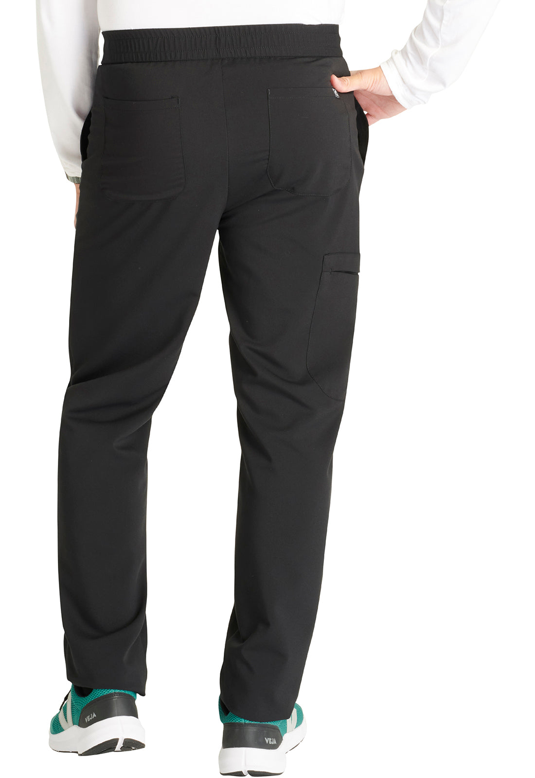 Atmos CK131A Men's Tapered Leg Pants Black Model Image Back | Cherokee