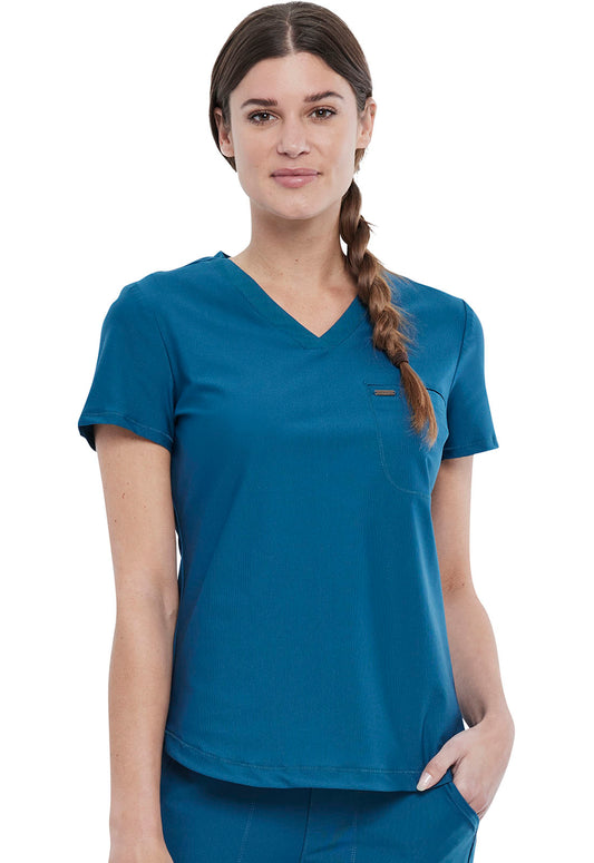 Form CK819 Tuckable V-Neck Top Caribbean Blue Model Image Front | Cherokee