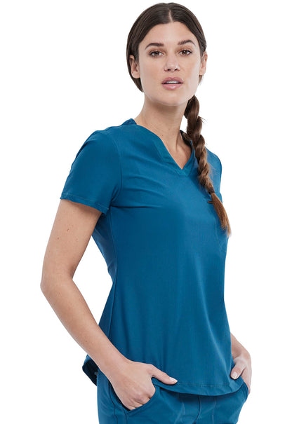 Form CK819 Tuckable V-Neck Top Caribbean Blue Model Image Left Side | Cherokee