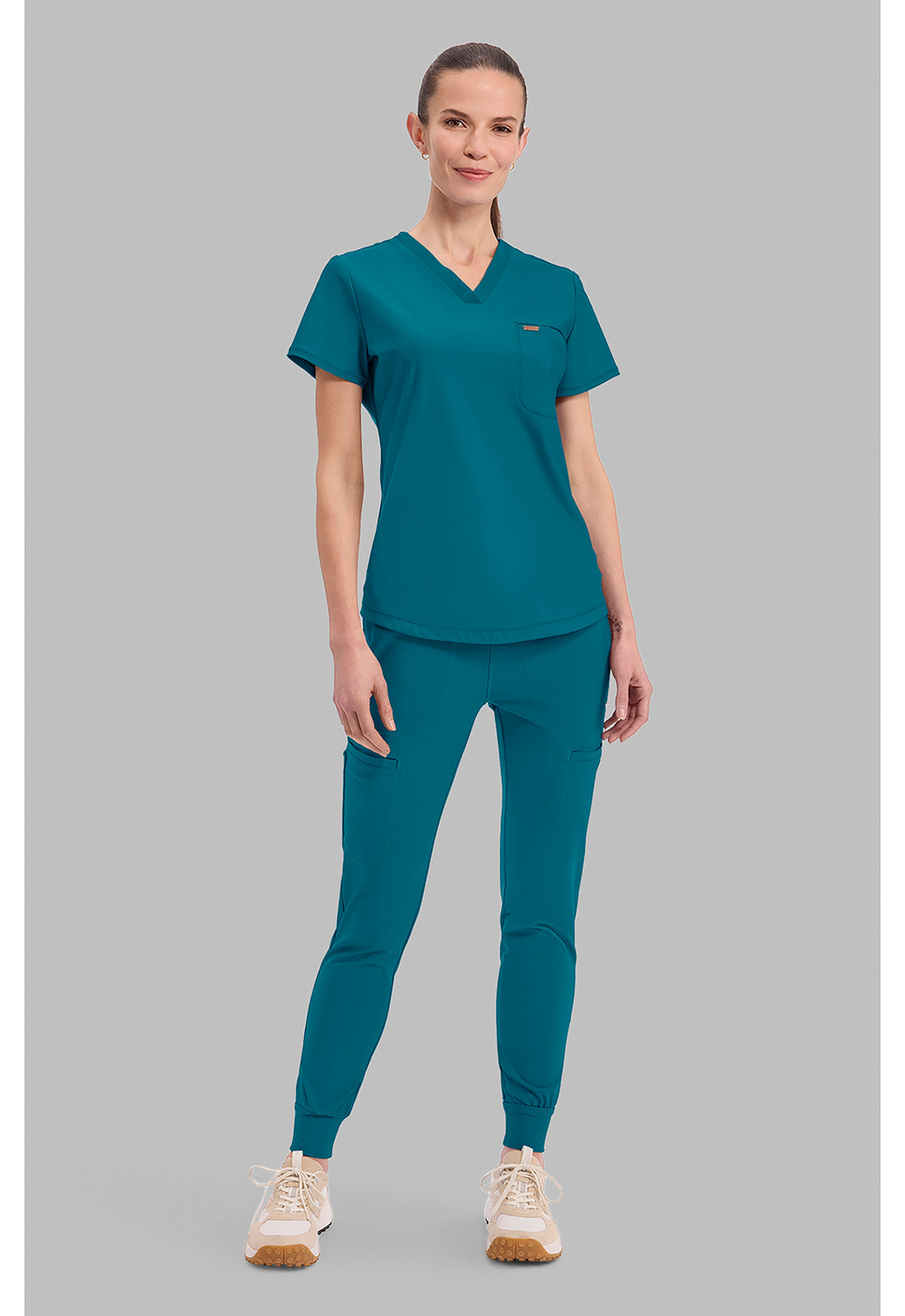 Form CK819 Women's Tuckable V-Neck Scrub Top image 2