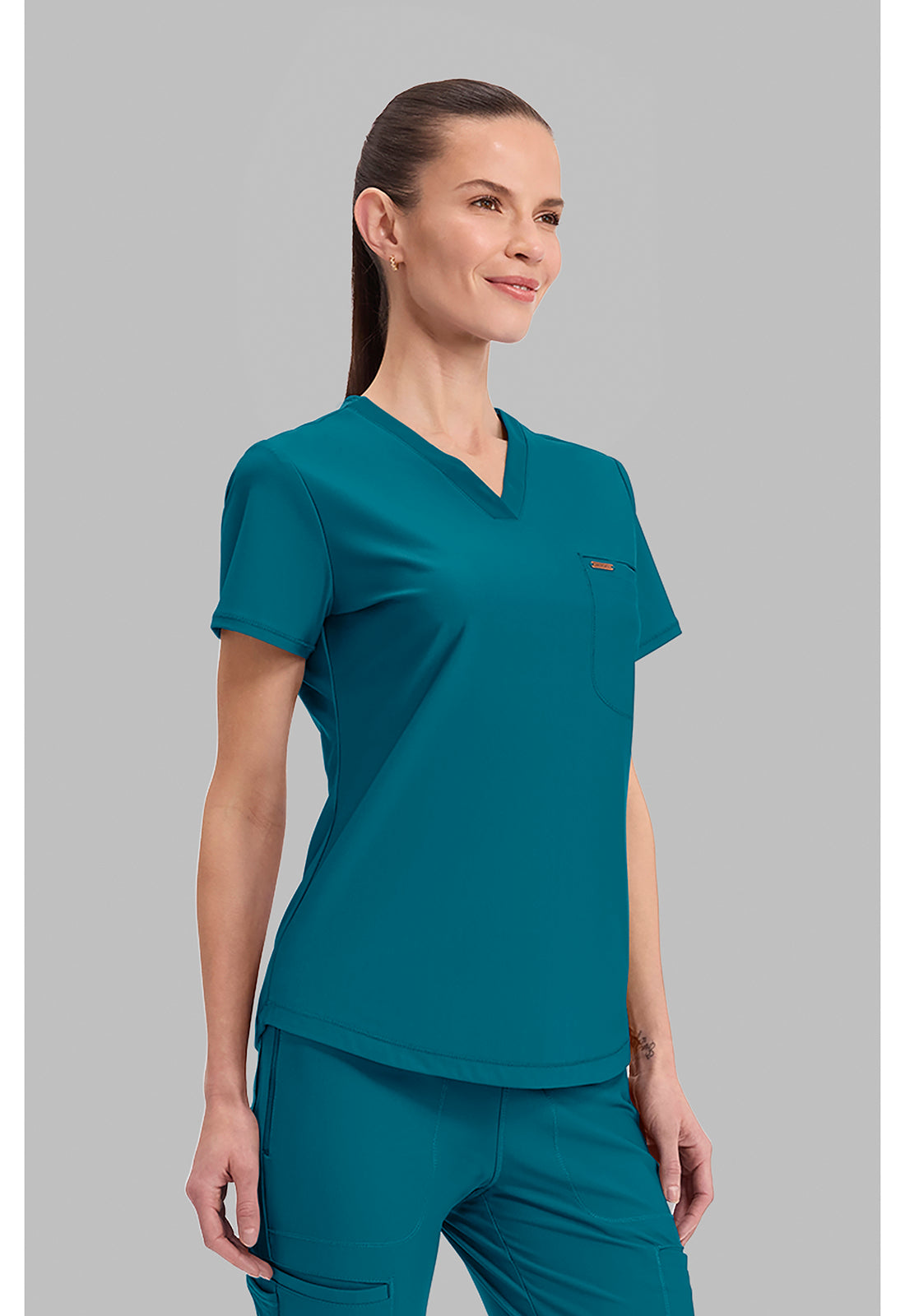 Form CK819 Women's Tuckable V-Neck Scrub Top Paradise Cove
