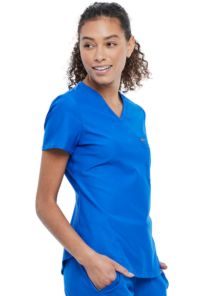 Form CK819 Tuckable V-Neck Top Royal Model Image Left Side | Cherokee