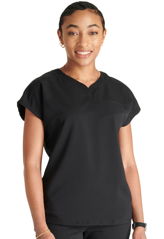 Atmos CK836A V-Neck Top Black Model Image Front | Cherokee