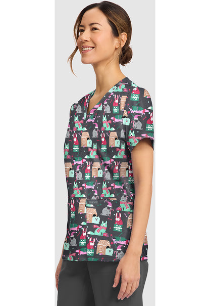 Genuine CK856 Women's Print V-Neck Scrub Top Feliz Naughty Dogs