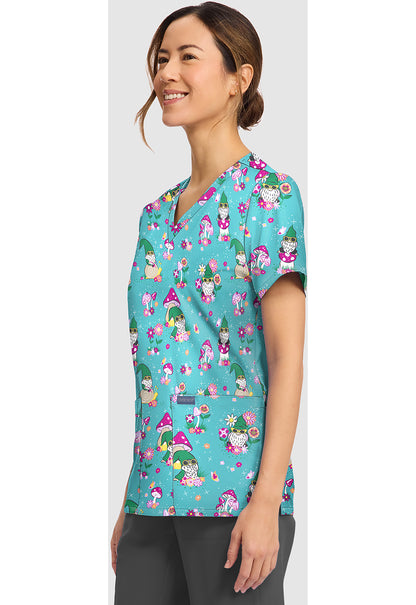 Genuine CK856 Women's Print V-Neck Scrub Top Gnomes At Home