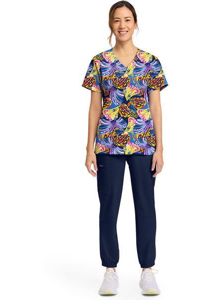 Cherokee Prints CK856 Women's Print V-Neck Top image 5