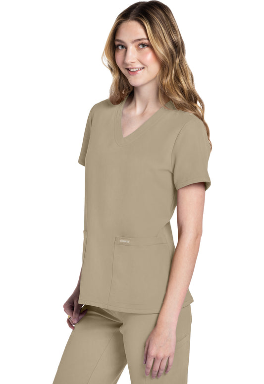 Originals Ultra CK953A V-Neck Top KHAKI Model Image Right Side | Cherokee