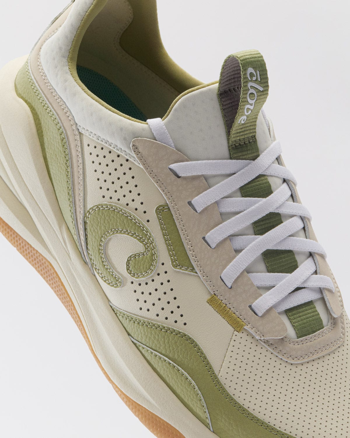 Women's Strada Shoes Antique White / Sage / Gum