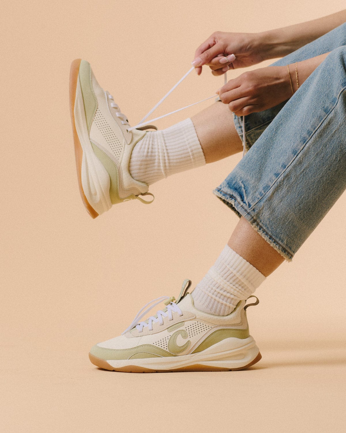 Women's Strada Shoes Antique White / Sage / Gum