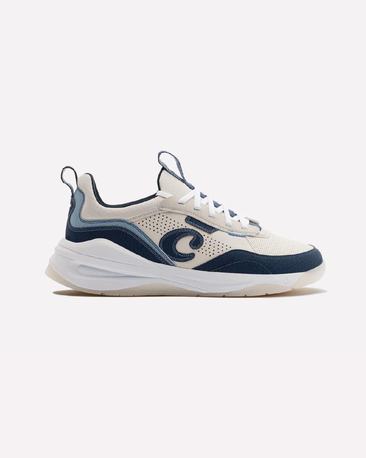 Men's Strada Shoes Sand / Navy / White