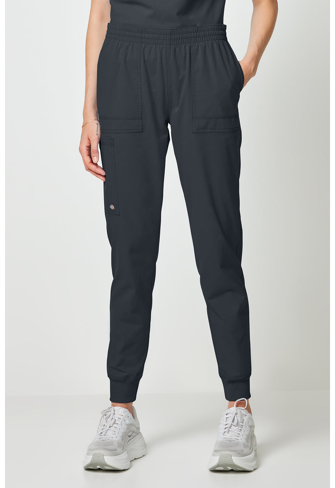 Forge DK275 Women's Mide Rise Cargo Scrub Joggers Pewter