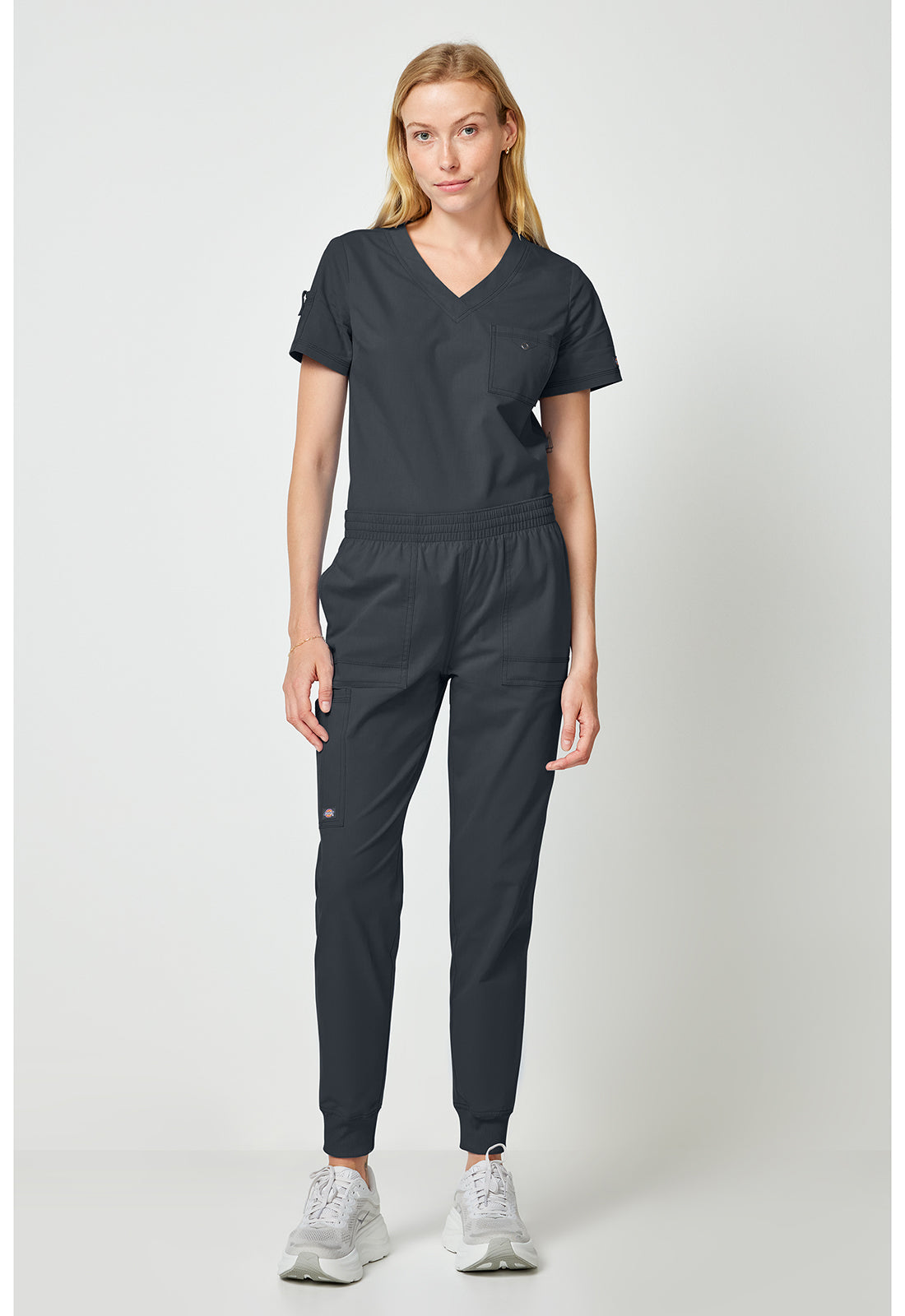 Forge DK275 Women's Mide Rise Cargo Scrub Joggers Pewter